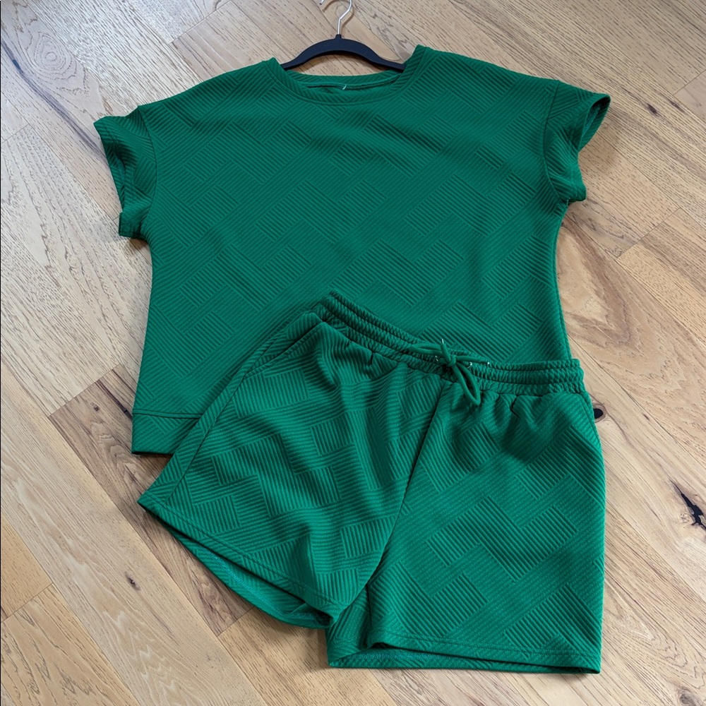 Women's Green Relaxed Short Sleeve Top & Drawstring Shorts Set